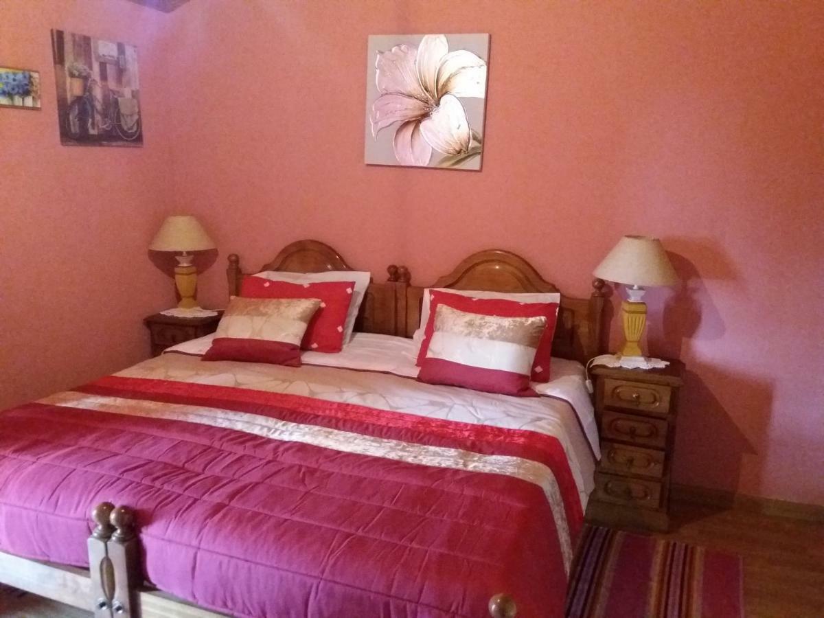 Hotel Gite Cantinho Davo Campea ภายนอก รูปภาพ